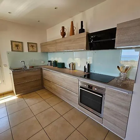 Paolina Vue Corse * Sari-Solenzara